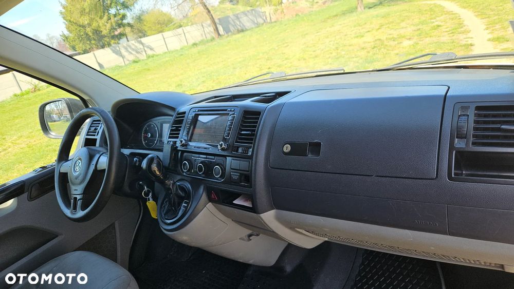 Volkswagen T5 - 3
