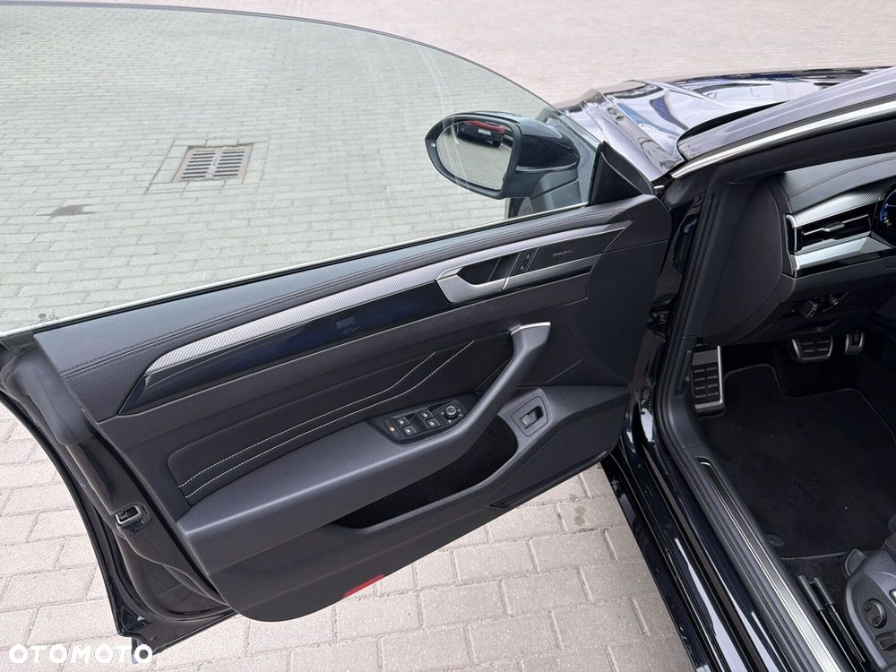 Volkswagen Arteon Shooting Brake 2.0 TDI 4Motion R-Line DSG - 11