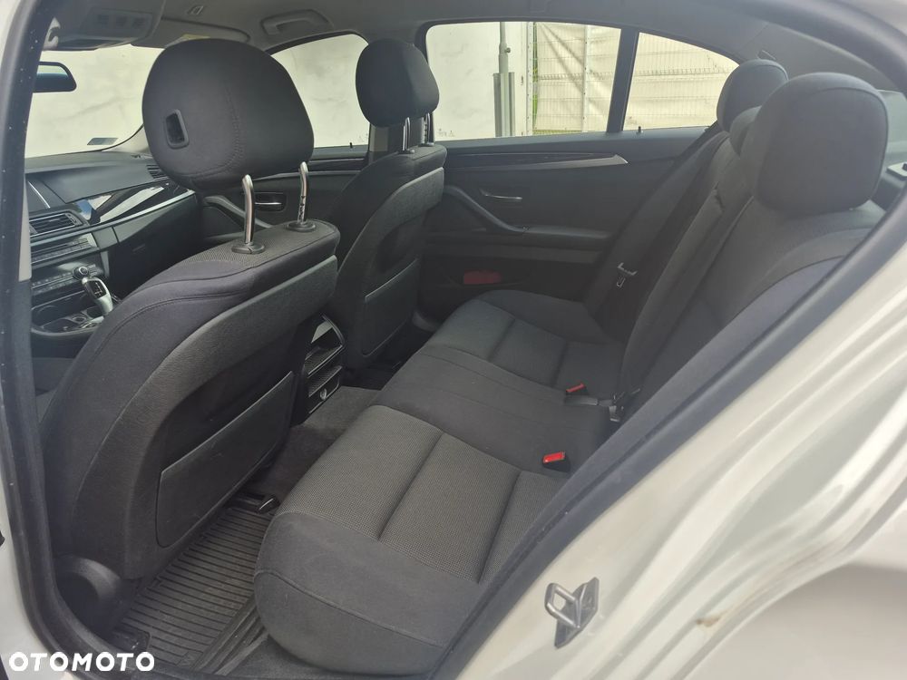 BMW Seria 5 518d Luxury Line - 20