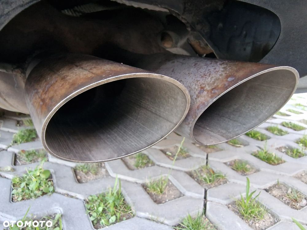 Volkswagen Passat Variant 2.0 TDI DPF DSG Highline - 28