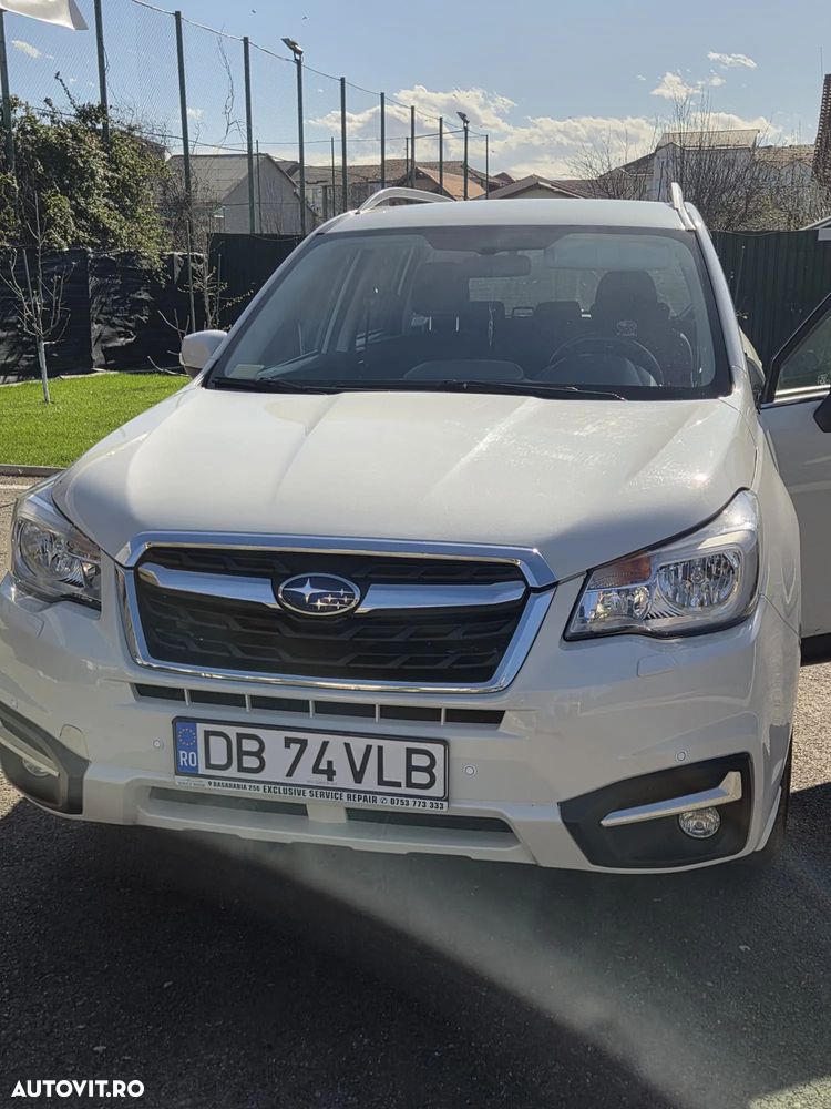 Subaru Forester 2.0i CVT Exclusive ES - 1