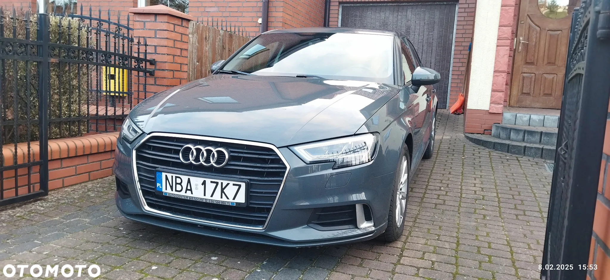 Audi A3 1.6 TDI S tronic - 2
