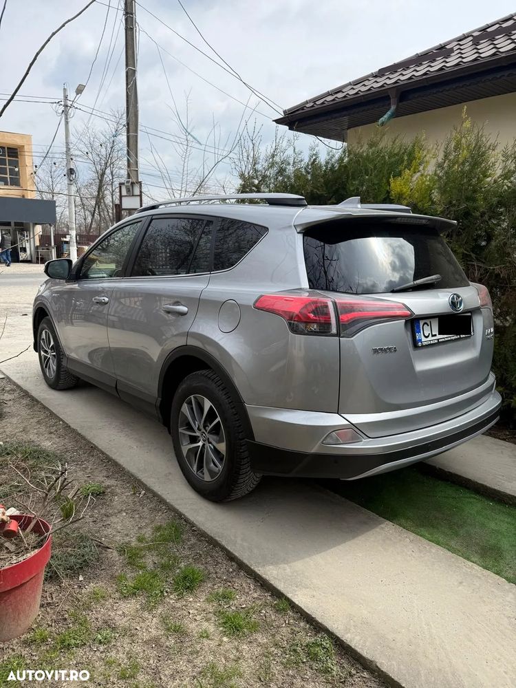 Toyota RAV4 2.5 VVT-i 4x4 Luxury - 3