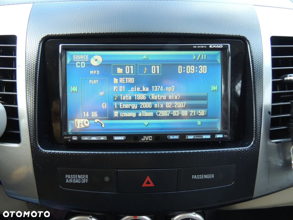 Mitsubishi Outlander 2.0 DID Instyle NAVI - 21