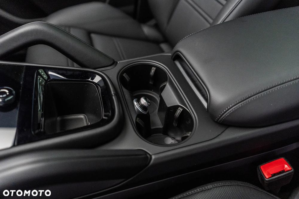 Porsche Cayenne E-Hybrid PHEV Black Edition - 28