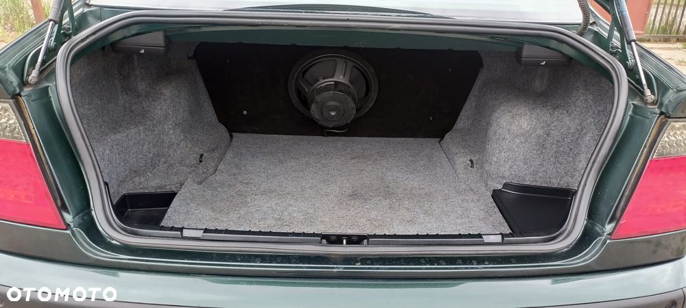 BMW Seria 3 - 24