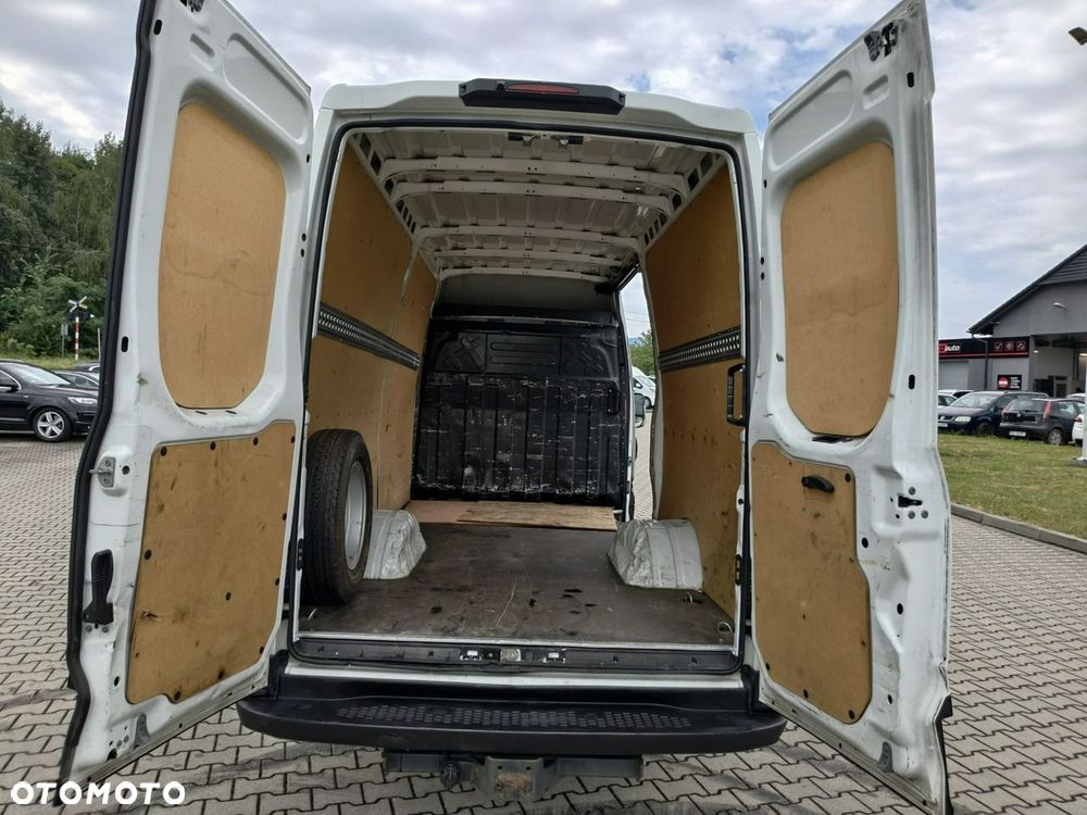 Iveco Daily 35C14 - 26