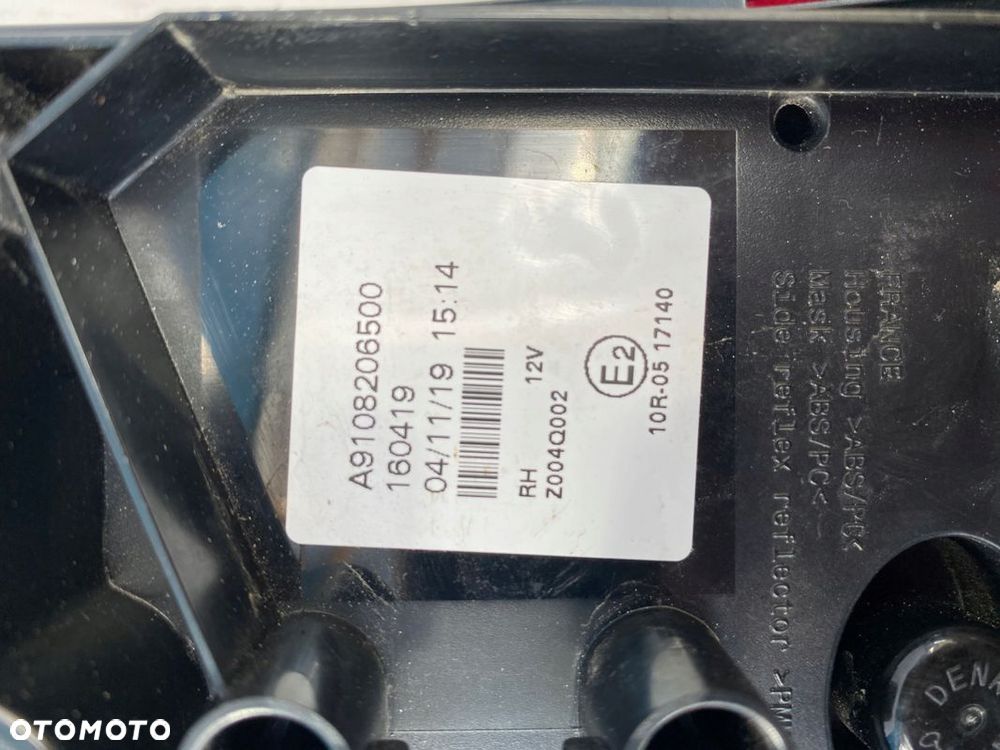 Sprinter 907 910 lampa tylna tył PRAWA RAMA skrzynia kontener LED NOWA - 3