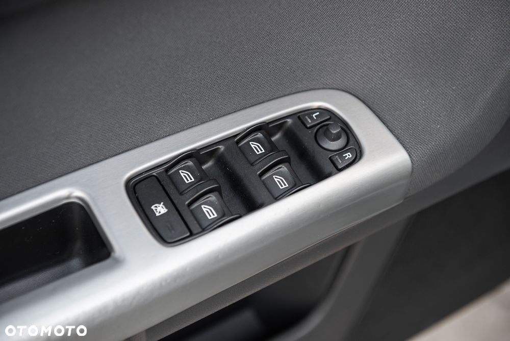 Volvo V50 2.0 RDesign Edition - 21