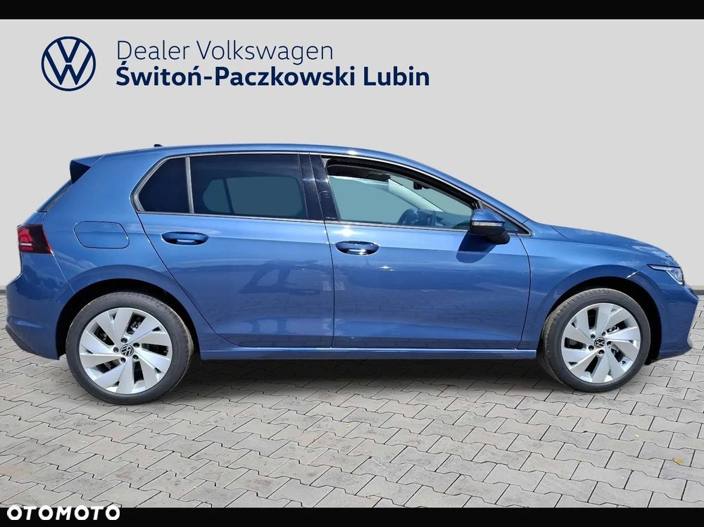 Volkswagen Golf - 6