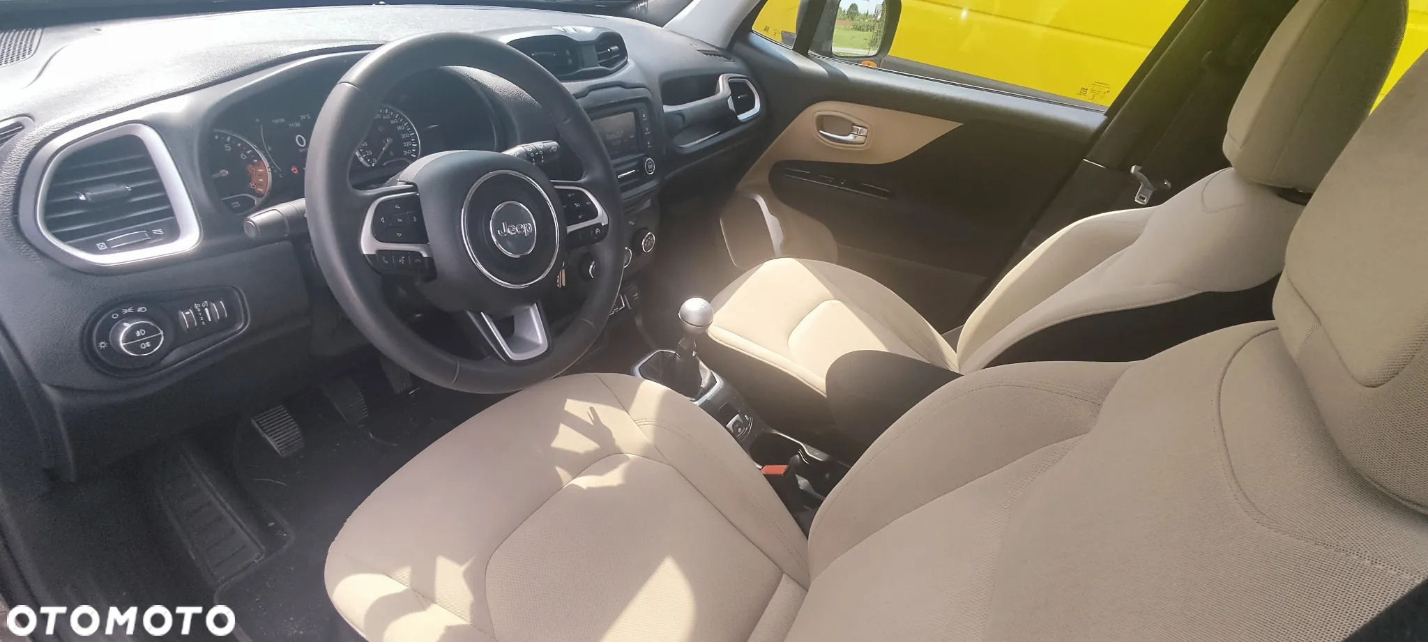 Jeep Renegade 1.6 E-torQ Sport - 12