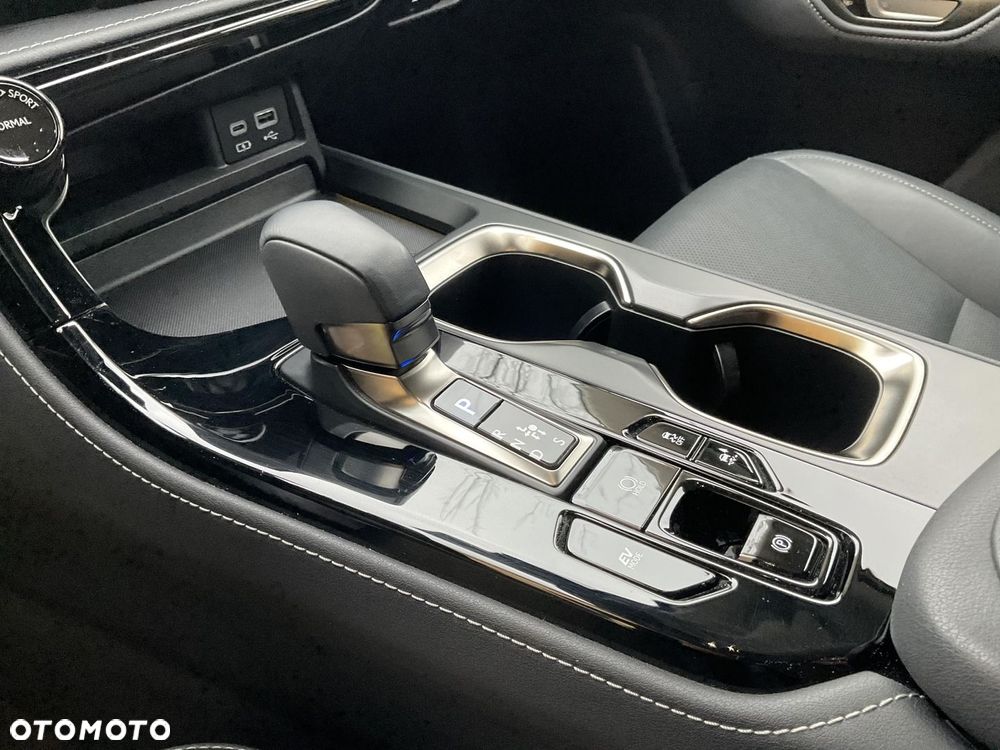 Lexus NX 350h Prestige AWD - 27