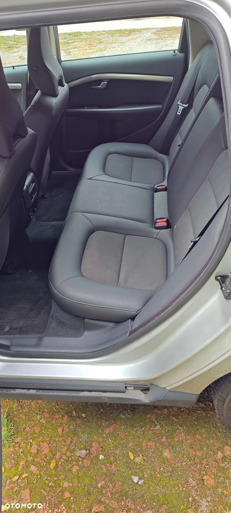 Volvo V70 2.5T Kinetic - 5