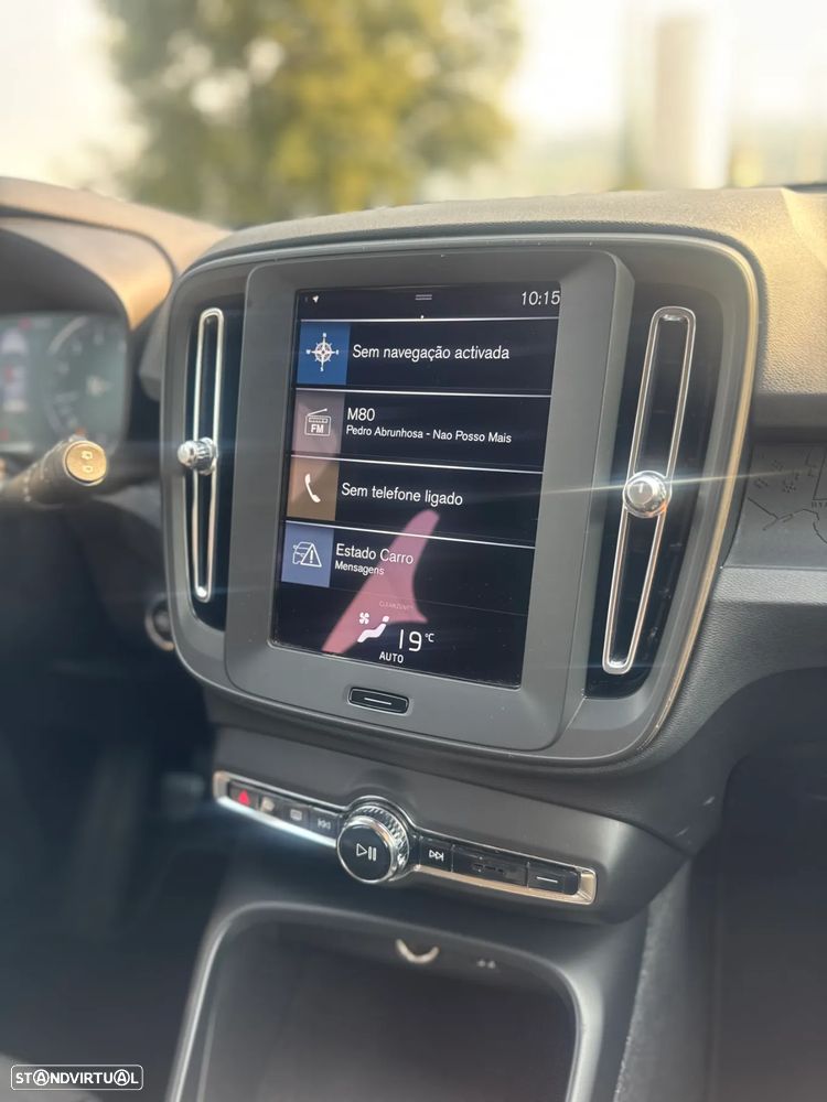 Volvo XC 40 1.5 T2 Momentum - 18