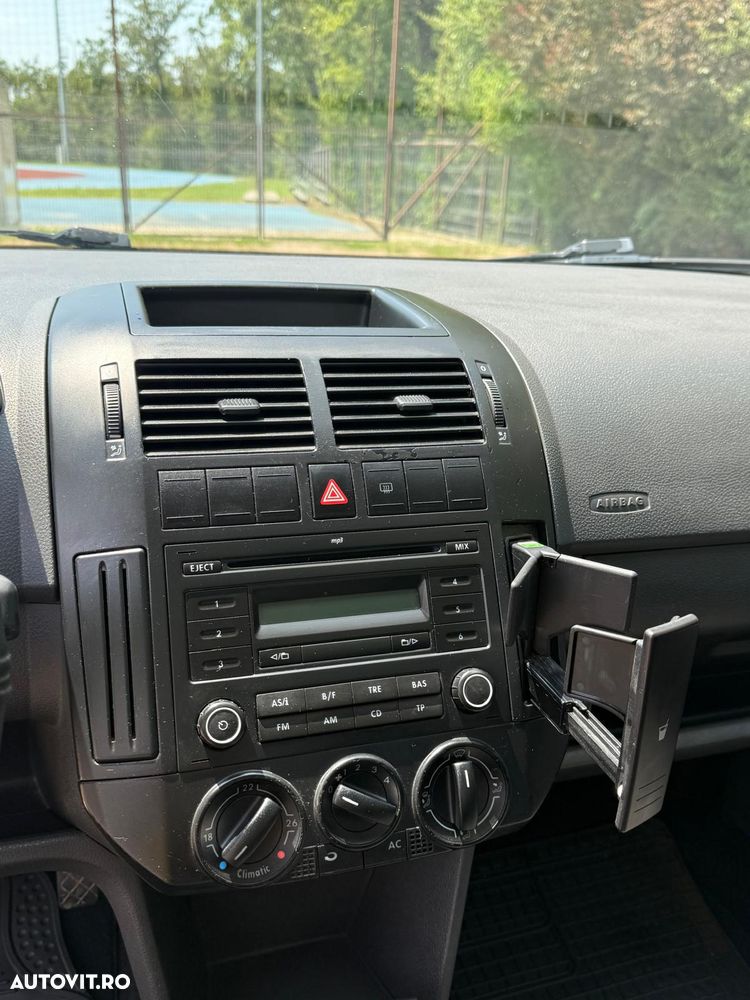 Volkswagen Polo 1.2 - 7