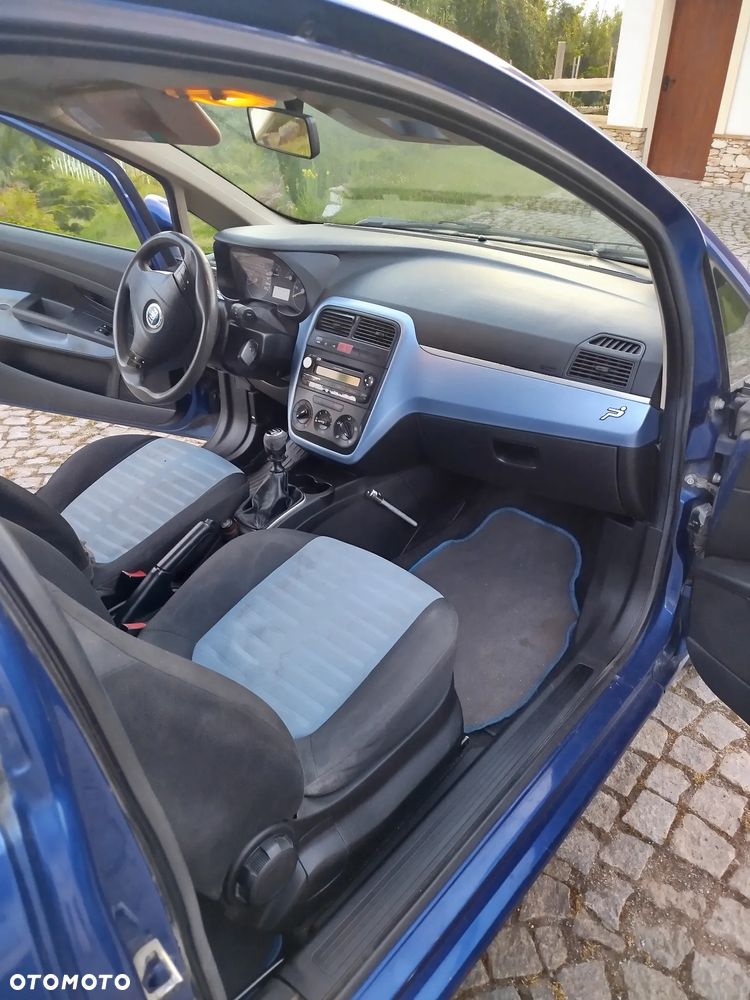 Fiat Grande Punto 1.4 8V Energy - 4