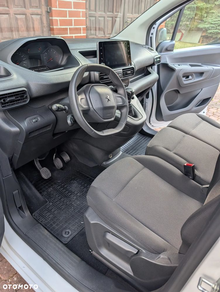 Peugeot Partner - 13