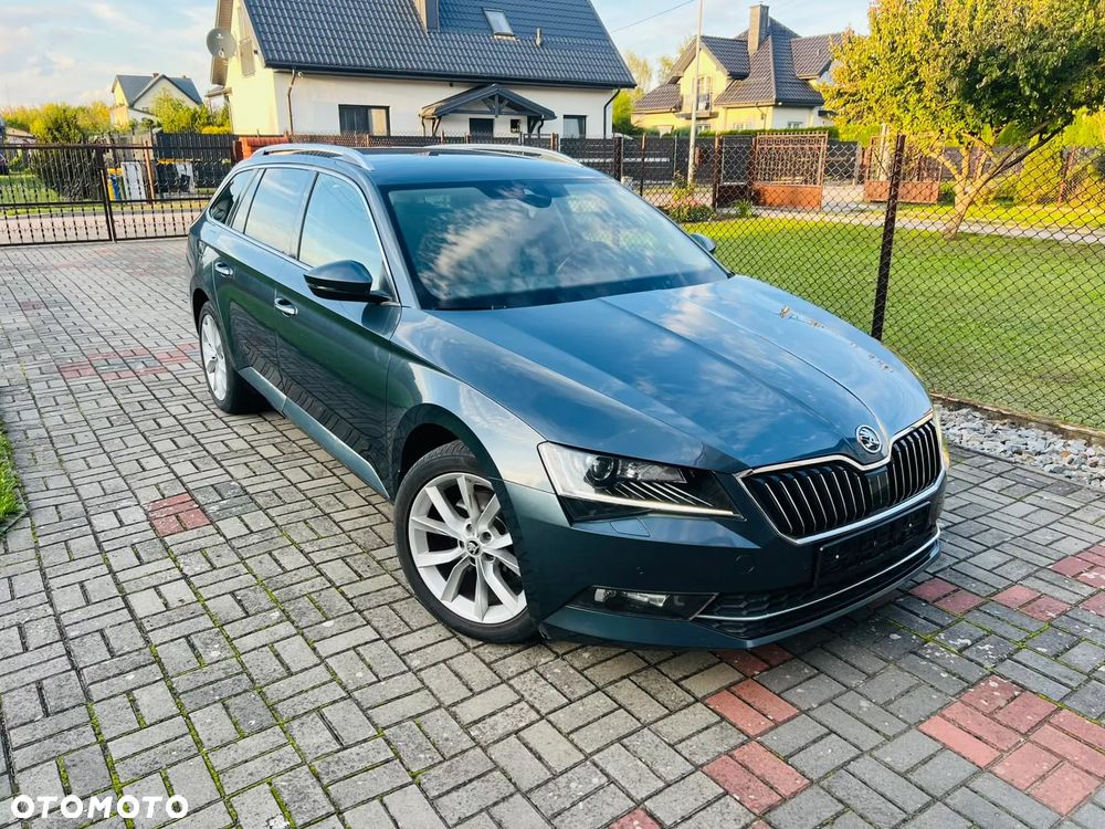 Skoda Superb 1.5 TSI DSG Sportline - 7
