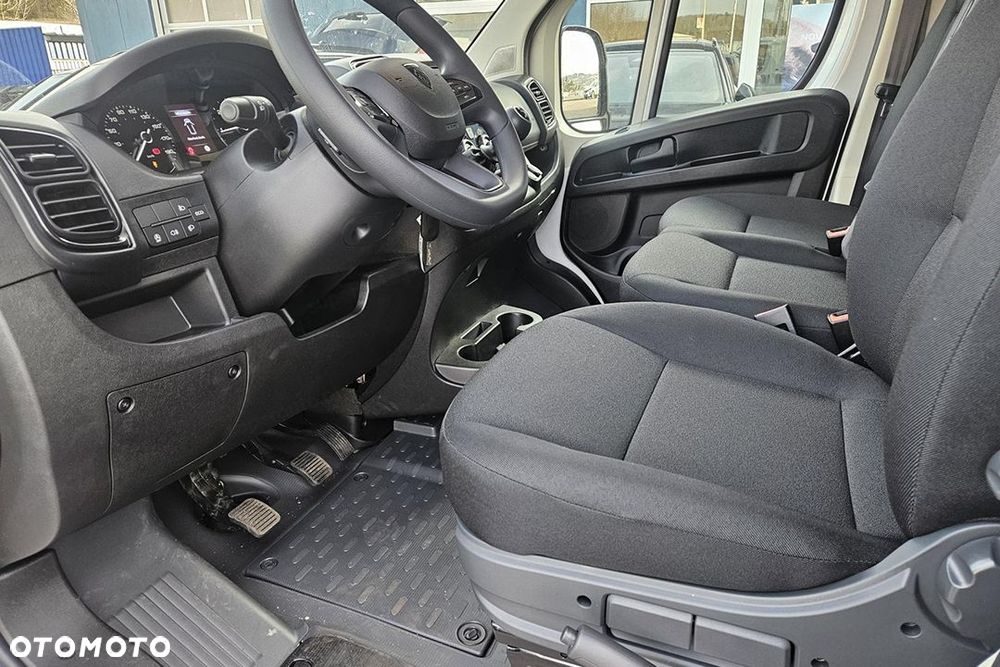 Peugeot Boxer L2H1 2.2 120KM - 11