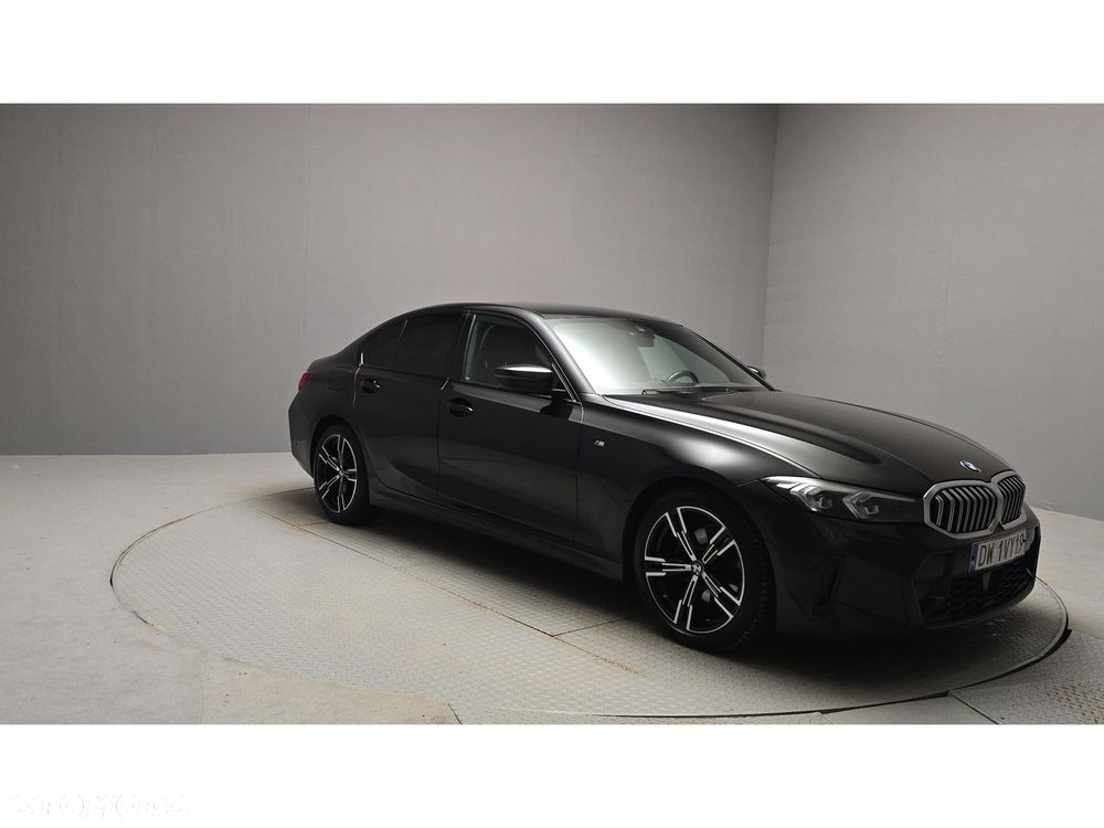 BMW Seria 3 320d xDrive mHEV M Sport - 7