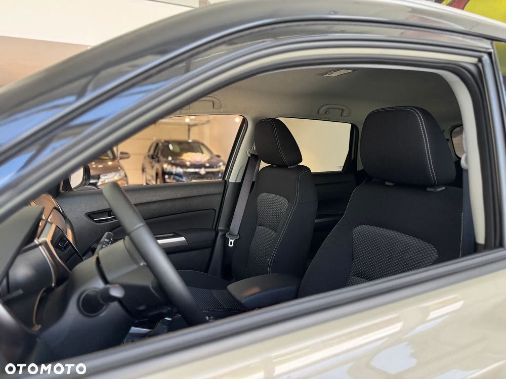 Suzuki Vitara 1.4 Boosterjet mHEV Premium Plus 2WD - 8