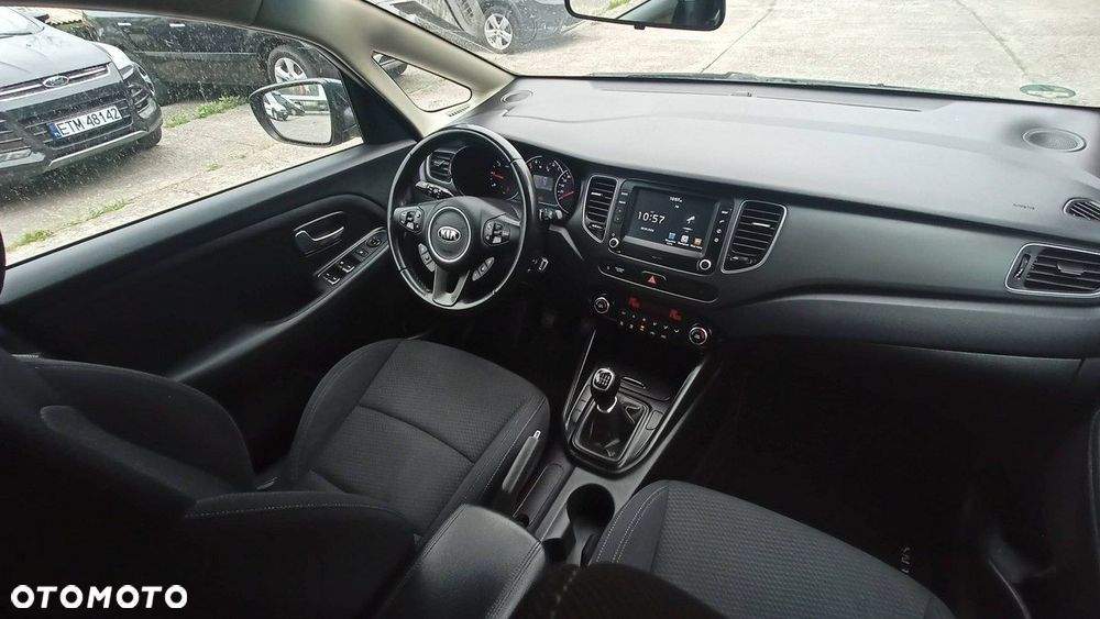 Kia Carens 1.7 CRDi L 7os - 25
