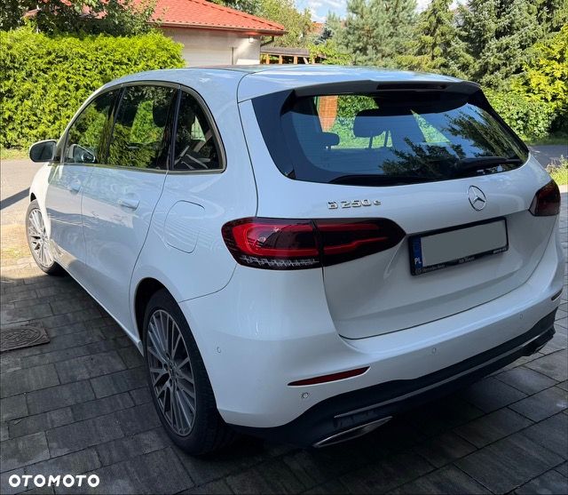 Mercedes-Benz Klasa B 250 e Progressive 8G-DCT - 7
