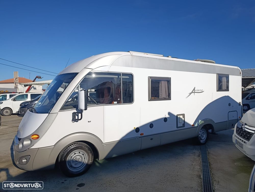 Burstner Aviano i725 - Autocaravana c/Cama Central - 2