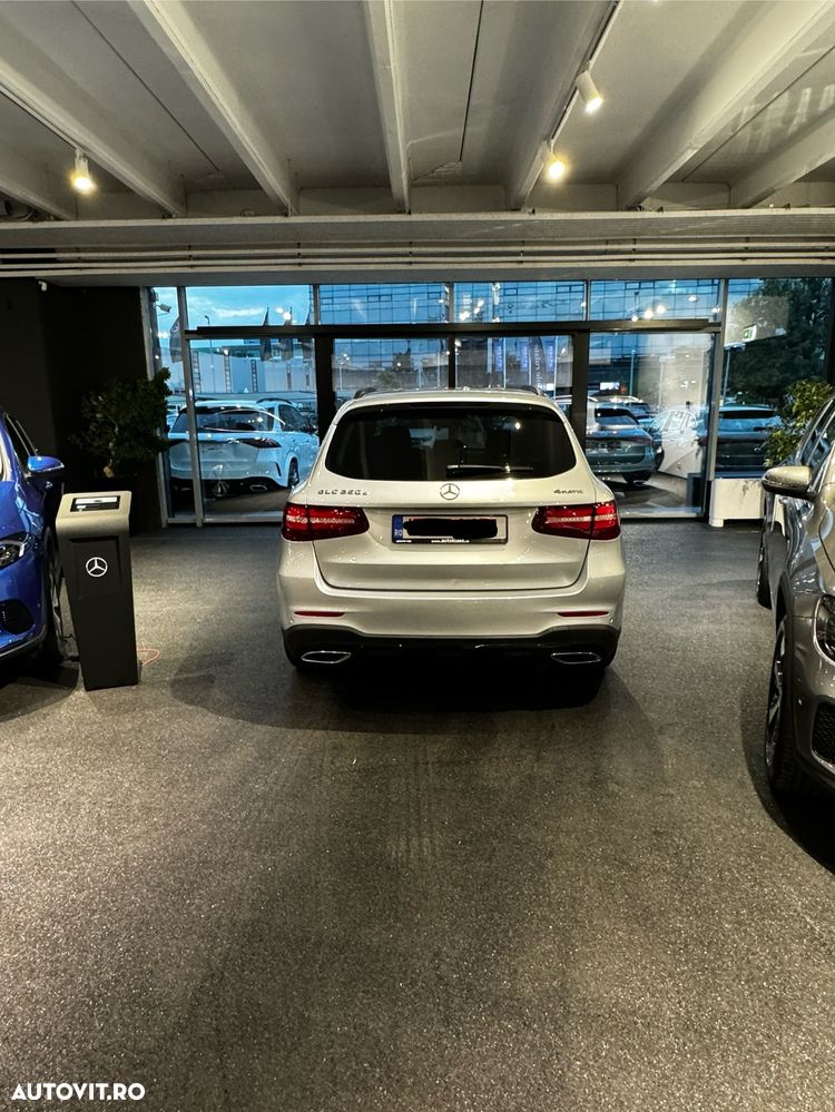 Mercedes-Benz GLC 250 d 4Matic 9G-TRONIC AMG Line - 11