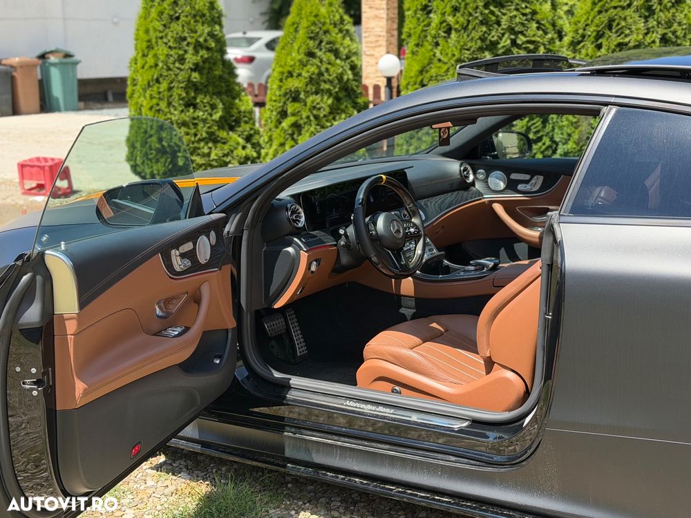 Mercedes-Benz E - 8