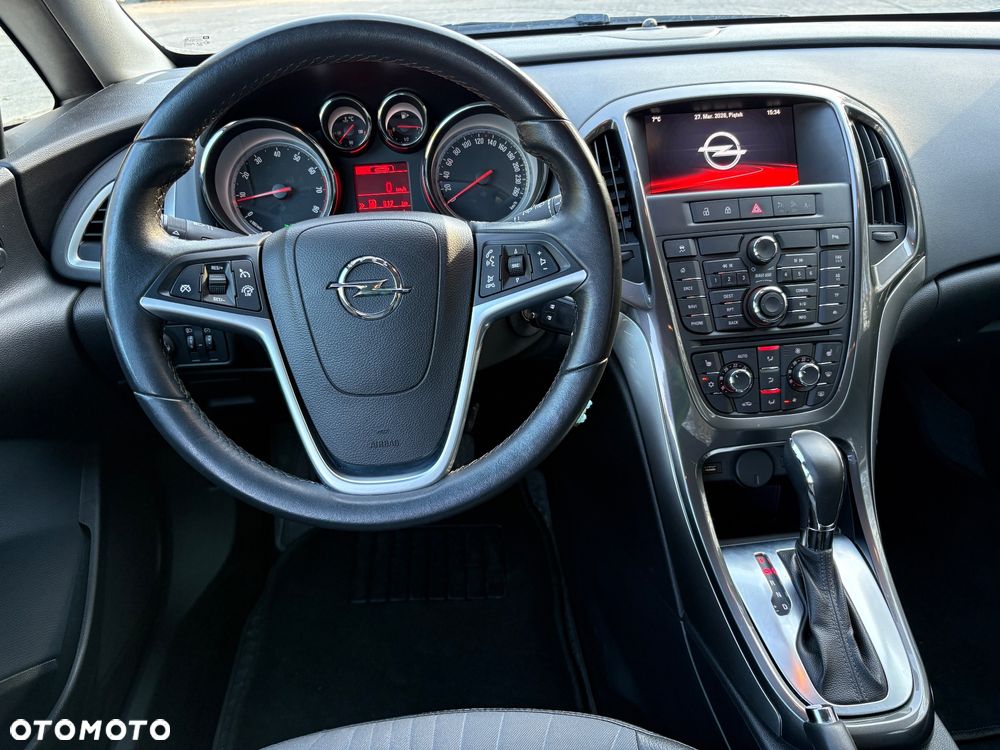 Opel Astra 1.4 Turbo Automatik Exklusiv - 18