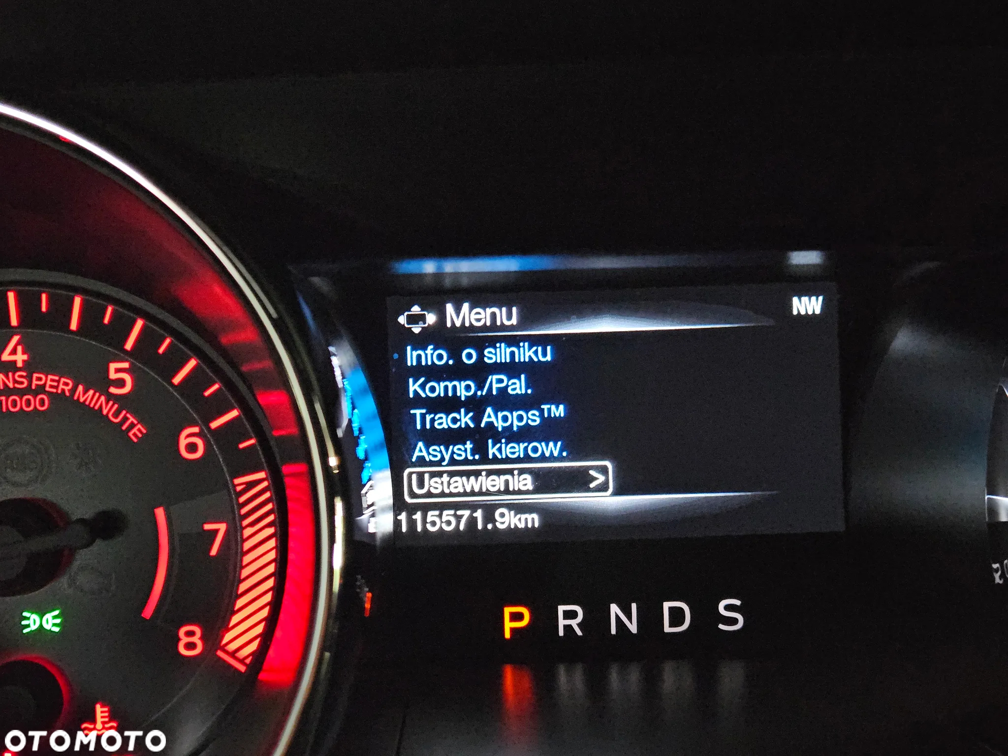 Ford Mustang 5.0 V8 GT - 29