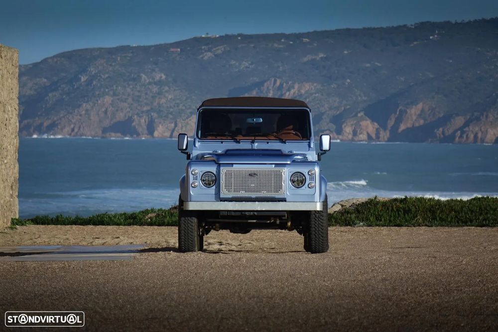 Land Rover Defender - 5