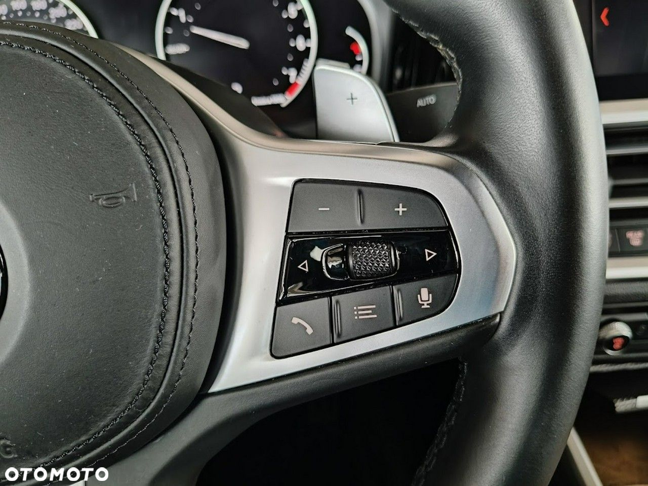 BMW Seria 3 320i GPF xDrive M Sport - 24