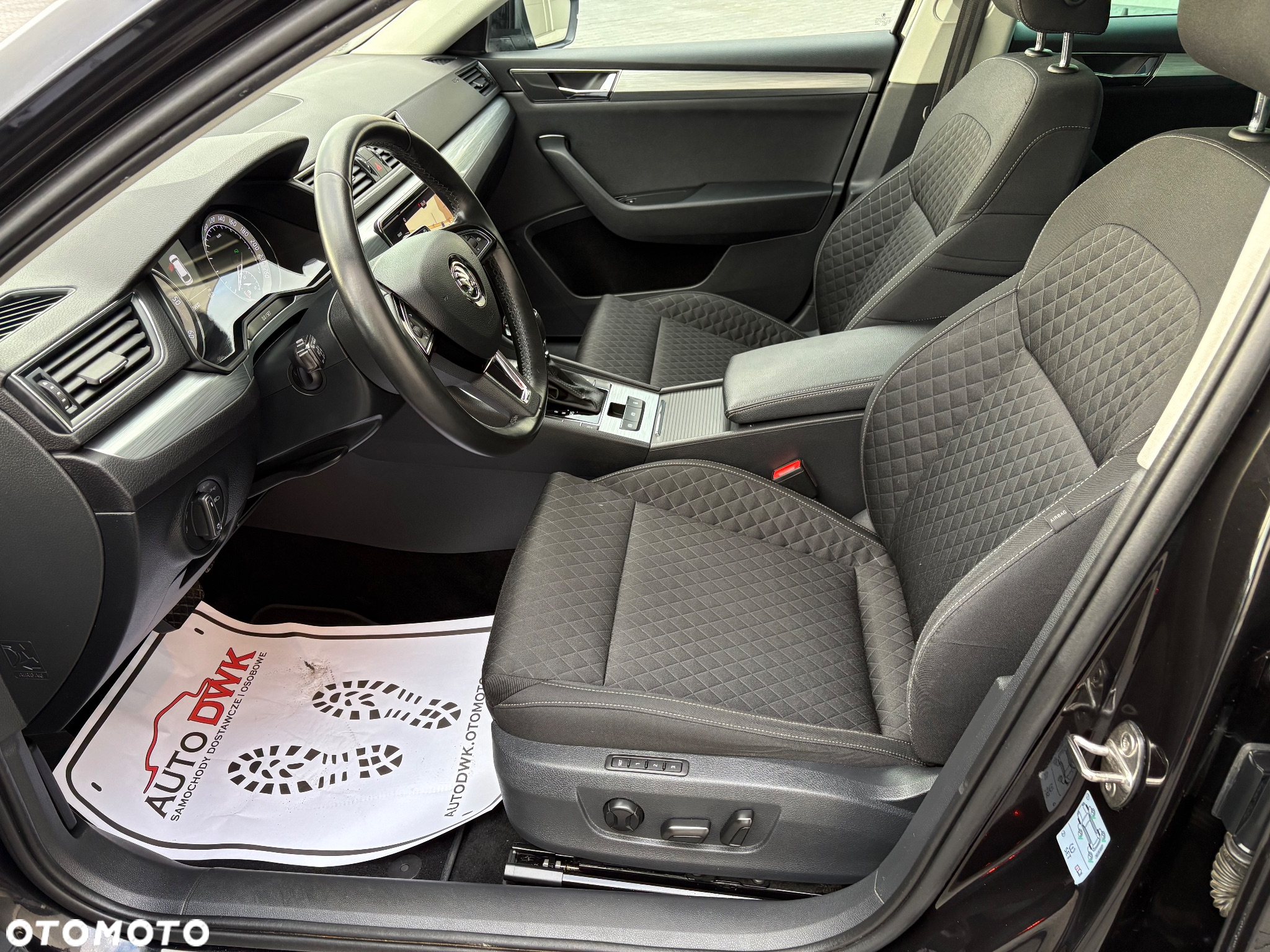 Skoda Superb 1.6 TDI Style DSG - 15