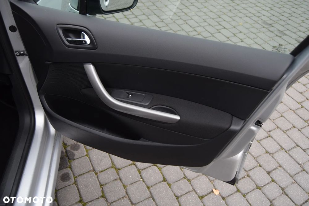 Peugeot 308 HDi FAP 110 Tendance - 21