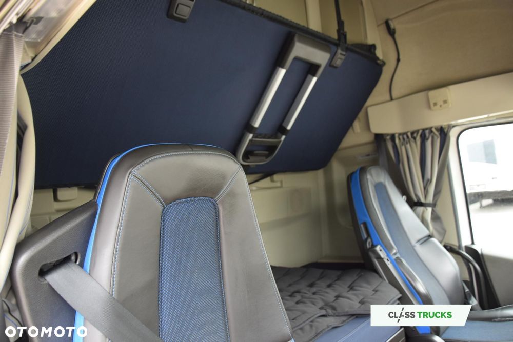 Volvo FH 500 Globetrotter XL Varios - 15