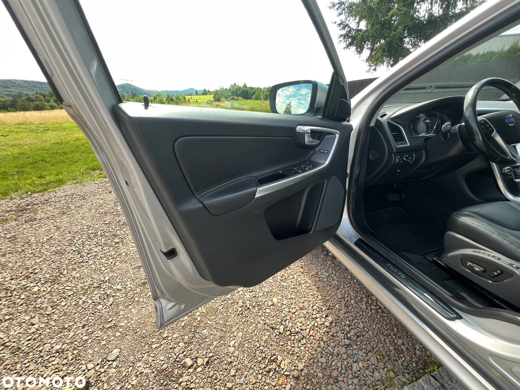 Volvo XC 60 D4 AWD Geartronic Summum - 22