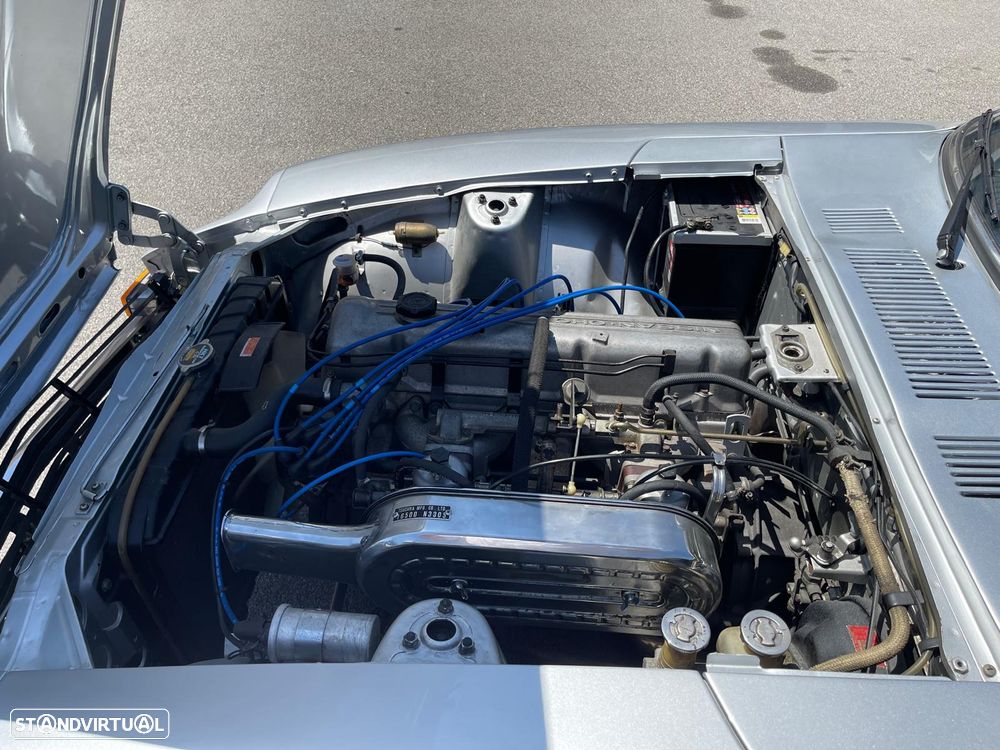 Datsun 240 Z - 10