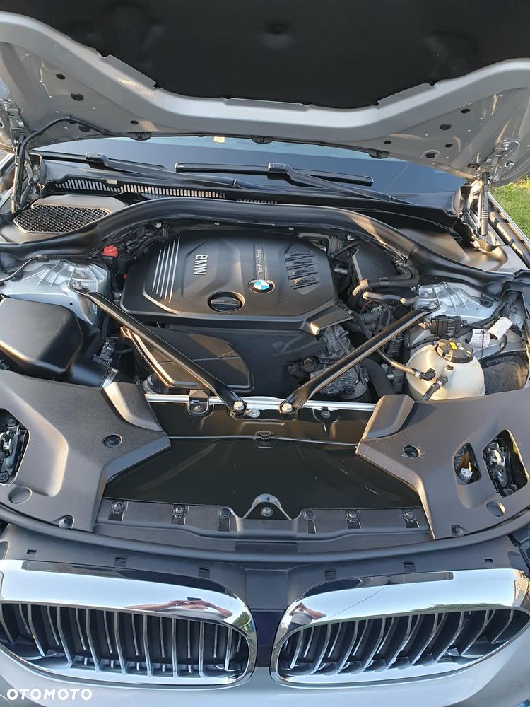 BMW Seria 5 520d - 8