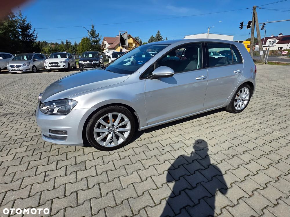Volkswagen Golf - 5