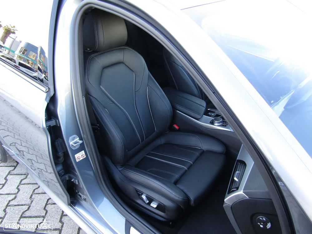 BMW 530 e Pack M - 24