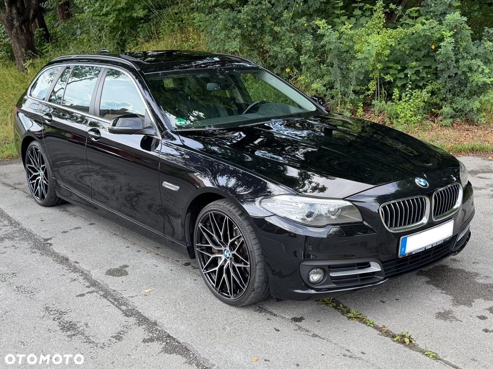 BMW Seria 5 525d xDrive Modern Line - 1