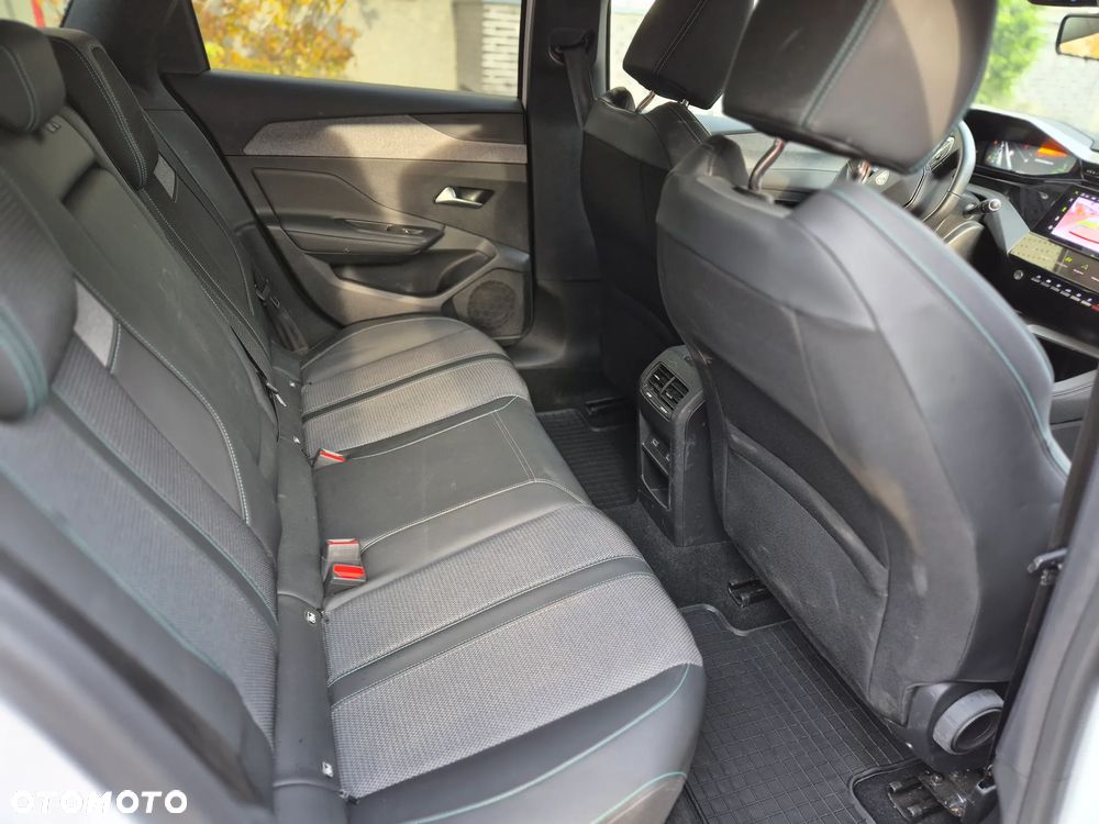 Peugeot 308 1.2 PureTech Allure S&S EAT8 - 4