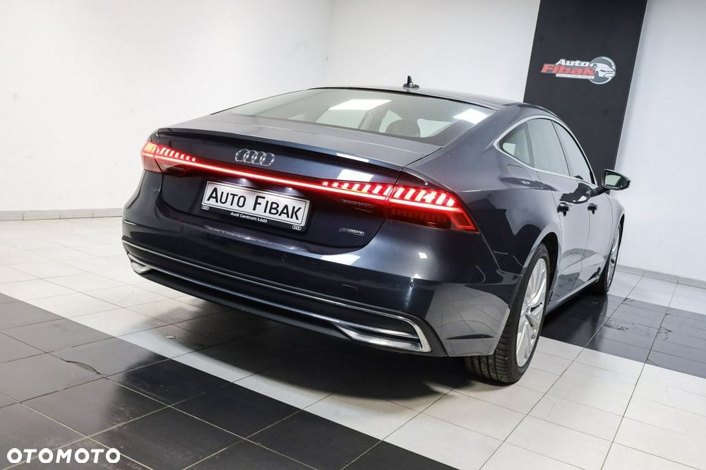 Audi A7 Sportback - 11