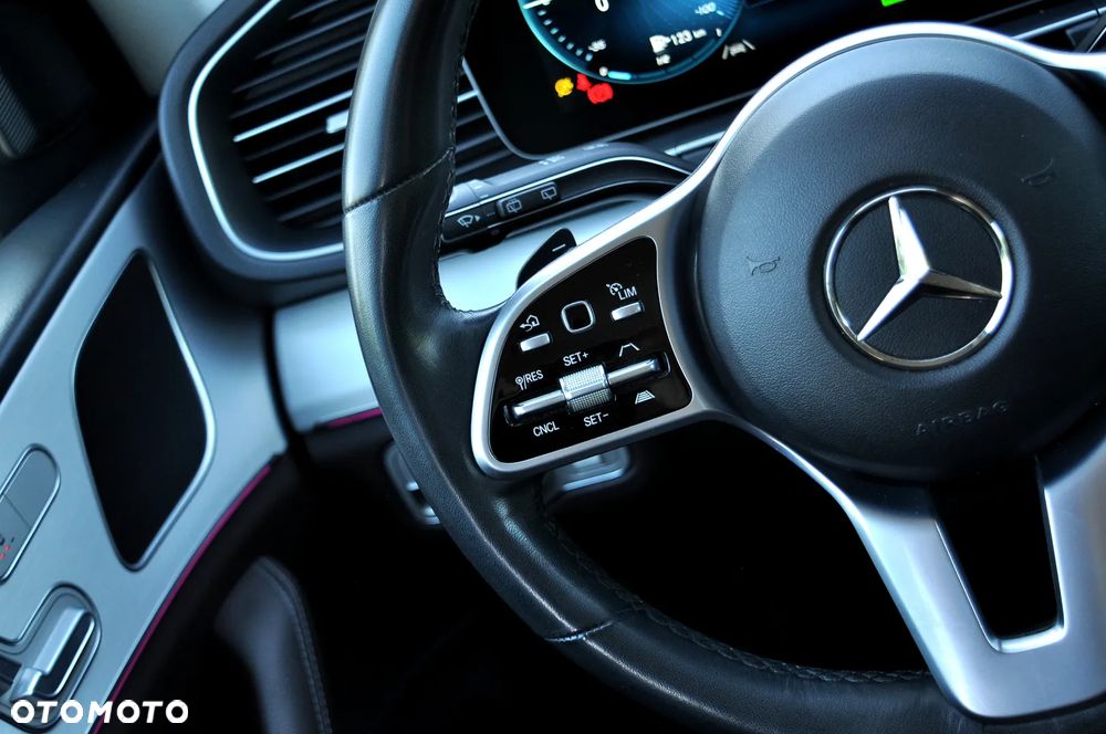 Mercedes-Benz GLE 300 d 4Matic 9G-TRONIC AMG Line - 26