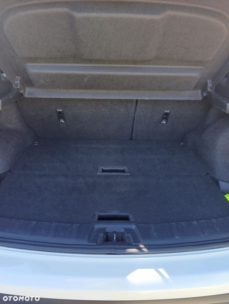 Nissan Qashqai 1.6 DCi Tekna Xtronic - 35