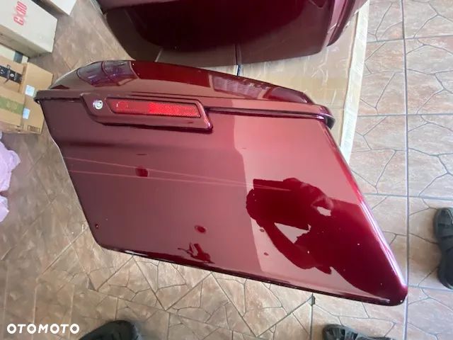 KUFER PRAWY HARLEY TOURING STREET GLIDE ROAD 14- - 7