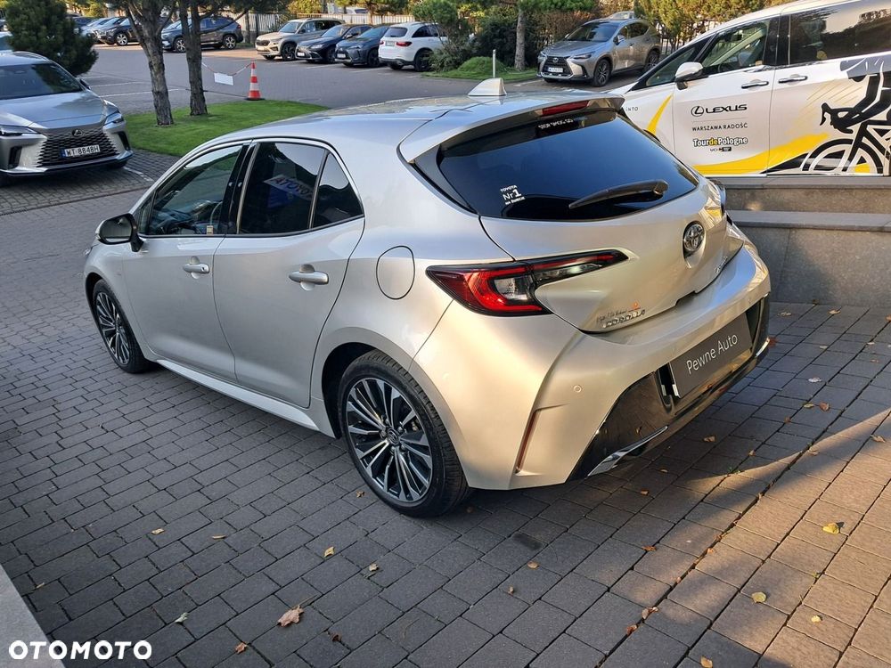 Toyota Corolla 1.8 Hybrid Style - 2