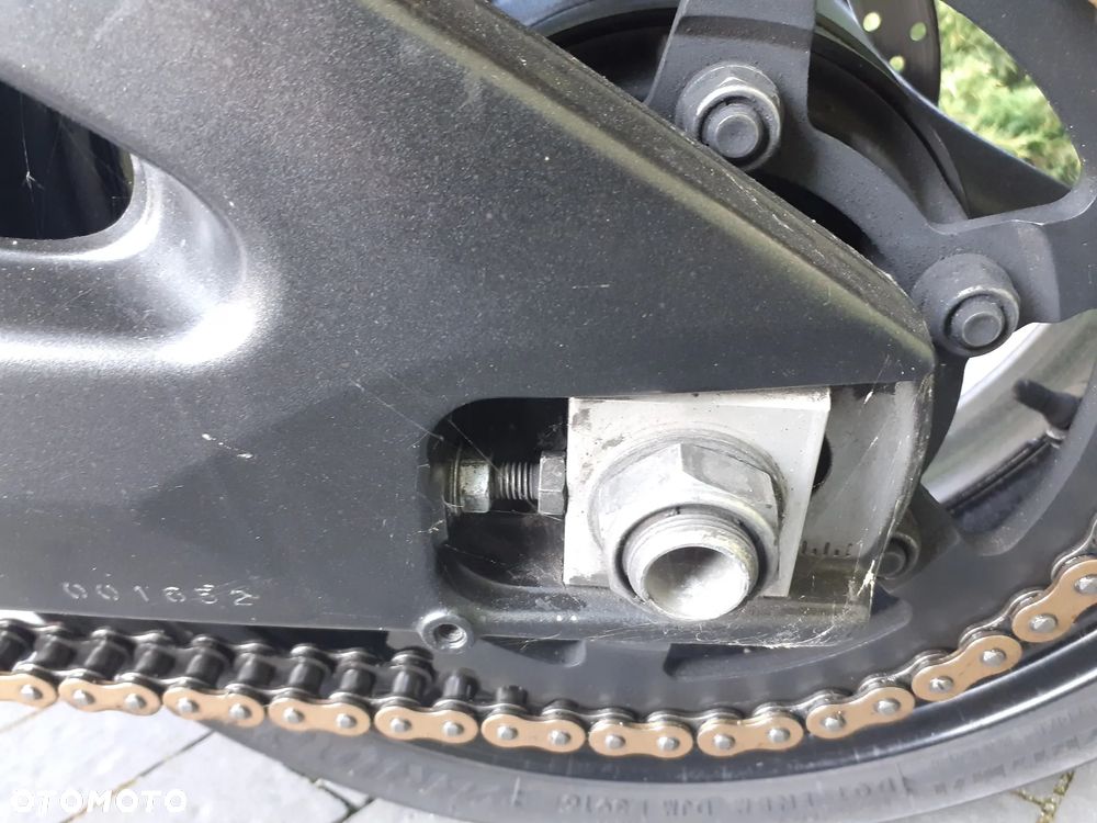 Yamaha FZ - 15